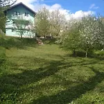 House Semesterbostad *